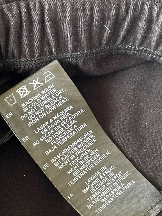 New Marcella Burke Skirted Black Leggings Size Small - Picture 11 of 11